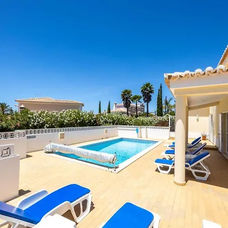 Spacious Carvoeiro Casa Jemb 3 Bedrooms Great Pool Area Outdoor Barbecue Villa