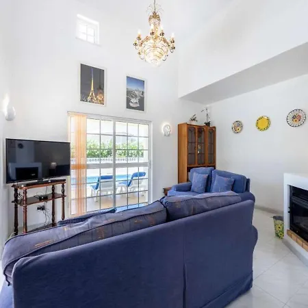 Villa Spacious Carvoeiro Casa Jemb 3 Bedrooms Great Pool Area Outdoor Barbecue Carvoeiro (Lagoa)