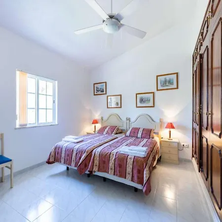 Villa Spacious Carvoeiro Casa Jemb 3 Bedrooms Great Pool Area Outdoor Barbecue Carvoeiro (Lagoa)