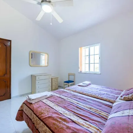 Spacious Carvoeiro Casa Jemb 3 Bedrooms Great Pool Area Outdoor Barbecue Villa Carvoeiro (Lagoa)
